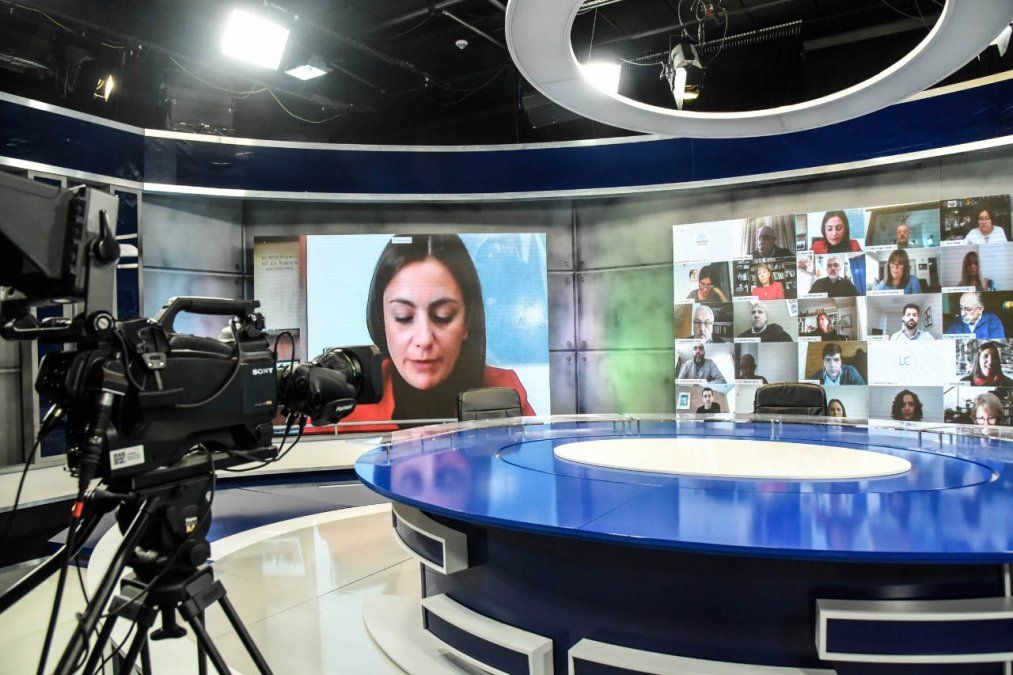 Representantes del sector empresarial y especialistas  apoyaron la regulación del teletrabajo