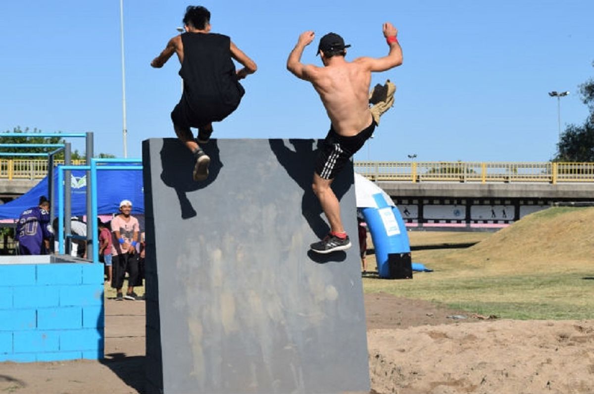 Esta disciplina requiere mucho esfuerzo y entrenamiento porque se utilizan las habilidades del cuerpo humano.