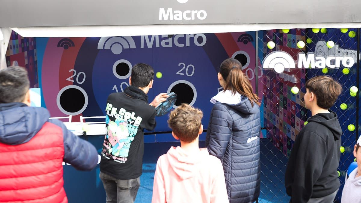 Los más chicos se divirtieron y ganaron premios con los sponsors, como Banco Macro. Los más chicos se divirtieron y ganaron premios con los sponsors, como Banco Macro.