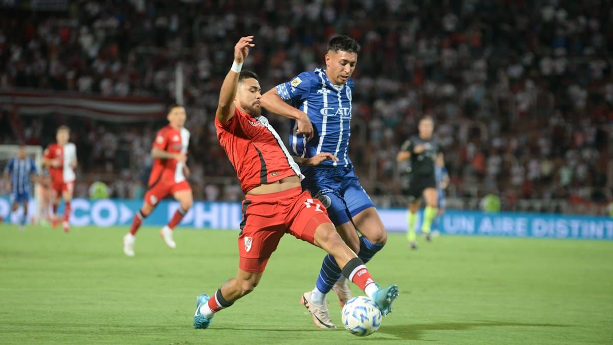 Godoy Cruz y River empataron en el Malvinas Argentinas. Martín Pravata/UNO.