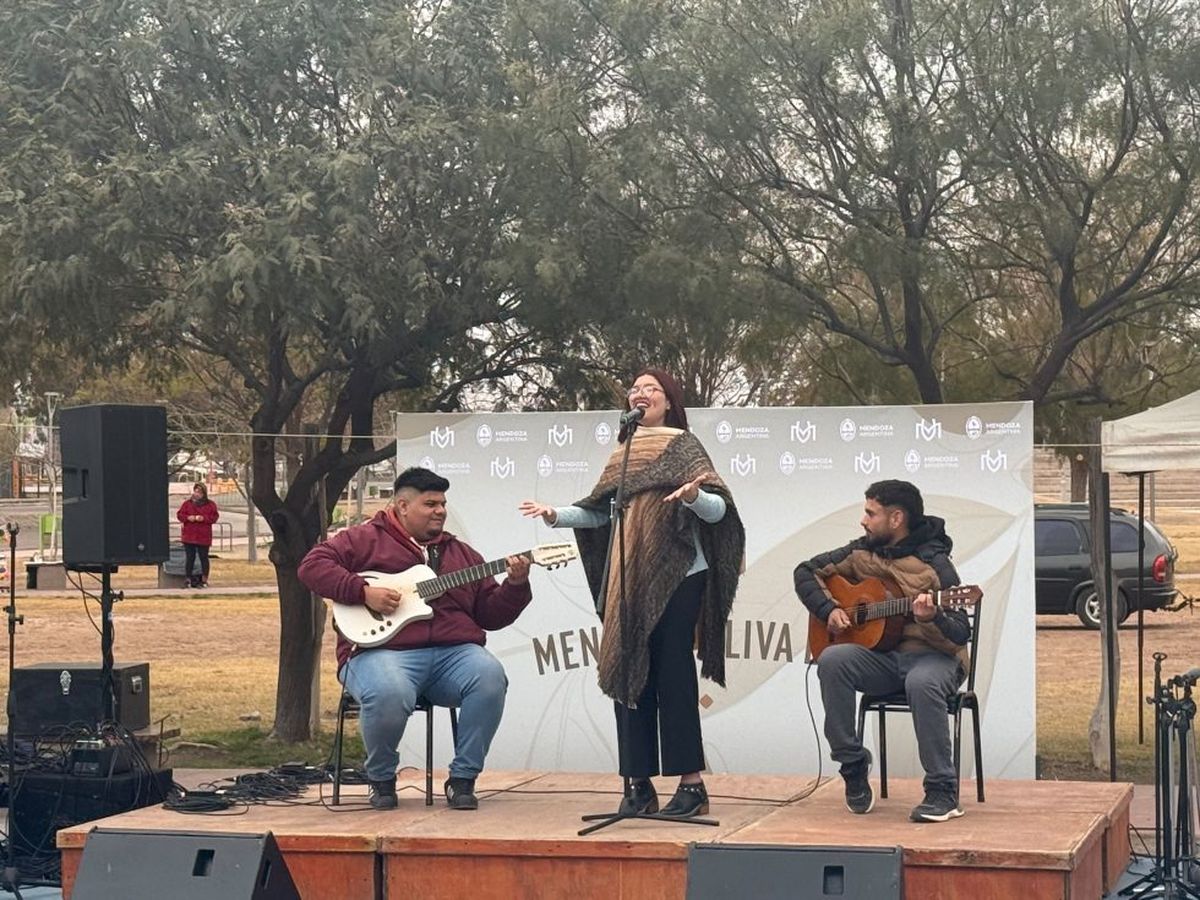 Turistas pudieron disfrutar de actividades culturales en la provincia. Turistas pudieron disfrutar de actividades culturales en la provincia.