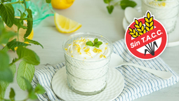 Esta exquisita receta de mousse de limón y coco es muy fácil de preparar y es sin TACC.