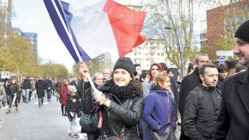 Marchas en toda Francia en contra de la barbarie y los atentados