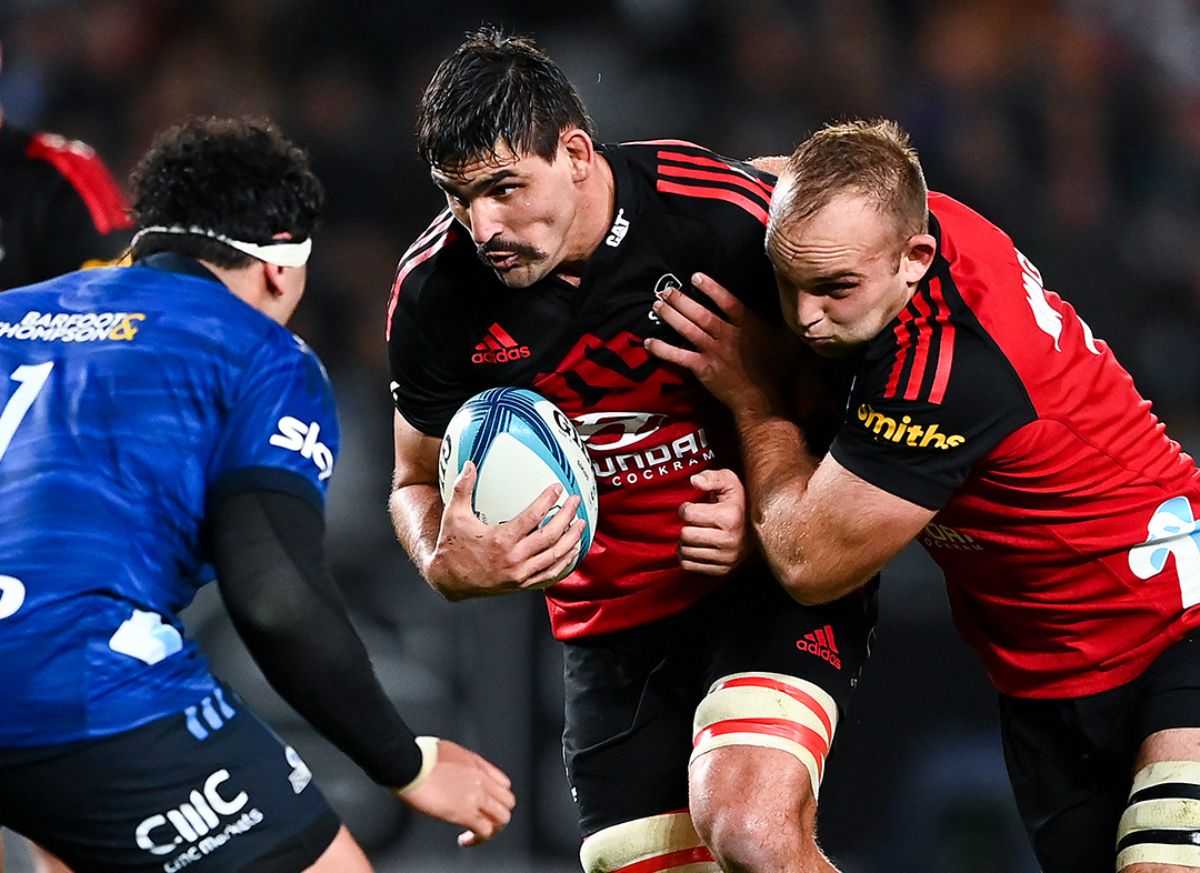 Pablo Matera tuvo una destacada actuación y Crusaders se coronó en el Súper Rugby
