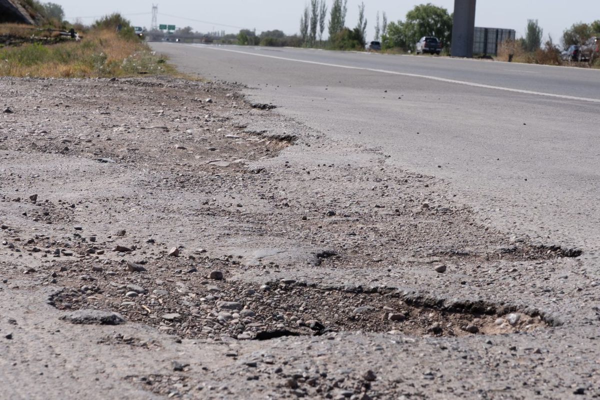 Los trabajos comenzarán con un relevamiento técnico desde las 8 sobre las banquinas de la calzada sur, entre los puentes de calles Don Bosco y Maza. Los trabajos comenzarán con un relevamiento técnico desde las 8 sobre las banquinas de la calzada sur, entre los puentes de calles Don Bosco y Maza.