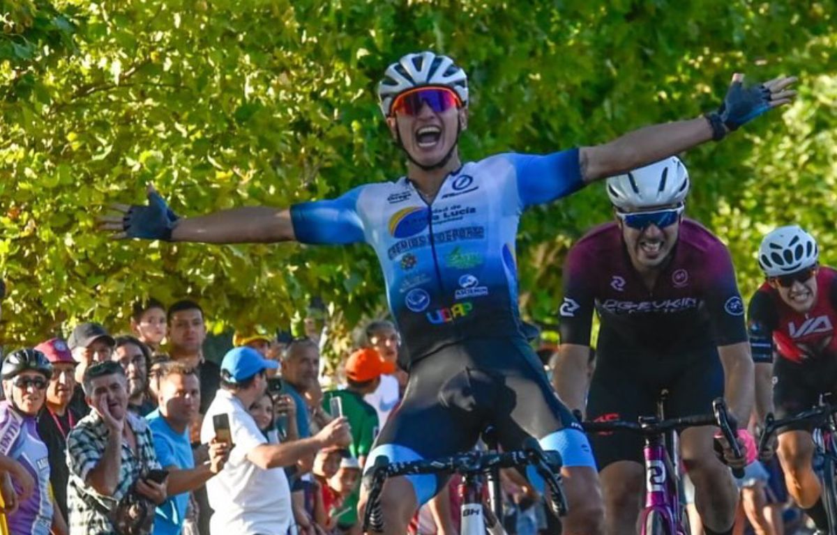 Moyano ganó la etapa en el Corredor del Oeste.
