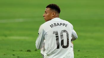 Arde el Real Madrid tras una nueva lesión de Kylian Mbappé a 45 días del Mundial Arde el Real Madrid tras una nueva lesión de Kylian Mbappé a 45 días del Mundial