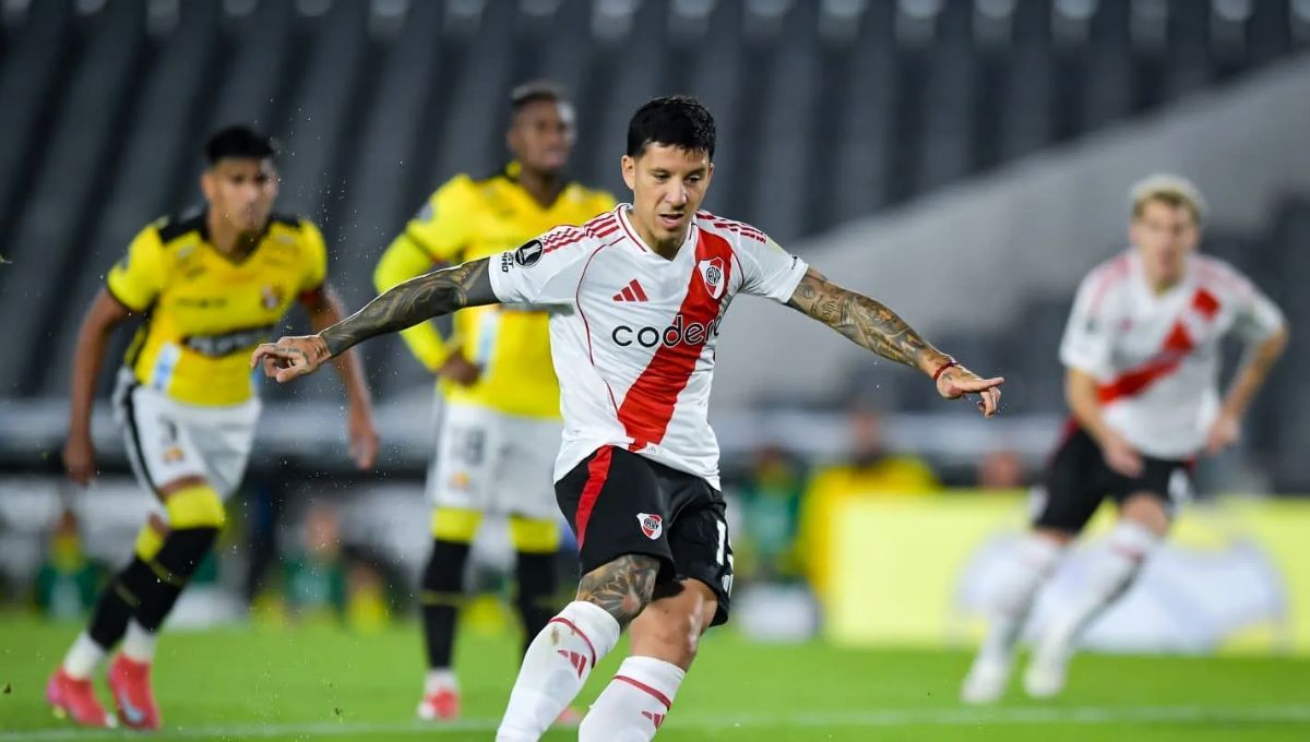 Sebastián Driussi falló un penal a los cinco minutos del primer tiempo