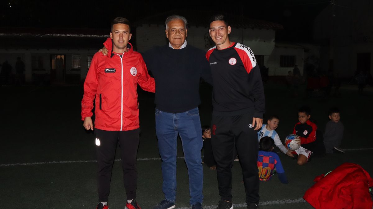 Aldo Bolado está junto a Abdo Alí y Nicolás Barrionuevo, sus ayudantes de campo. Aldo Bolado está junto a Abdo Alí y Nicolás Barrionuevo, sus ayudantes de campo.