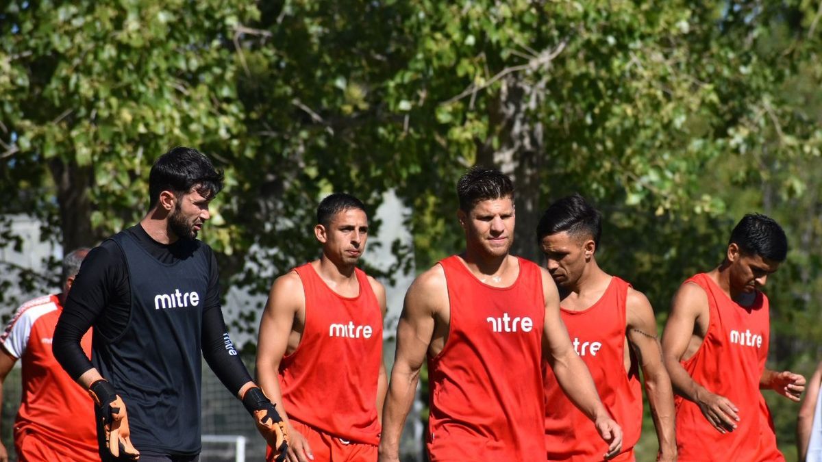 Emanuel Cirrincione, Federico Illanes, Pablo Jofré, Matías Navarro y Facundo Ezequiel Tello.