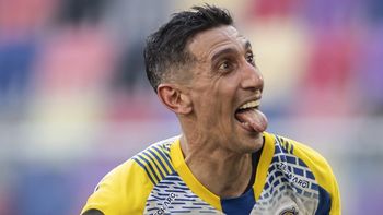 Piñas, polémica y la furia de Juan Sebastián Verón: Rosario Central campeón de la Supercopa Internacional