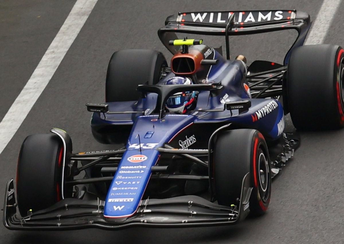 Colapinto mantuvo una dura lucha nada menos que con Hamilton. Colapinto mantuvo una dura lucha nada menos que con Hamilton.