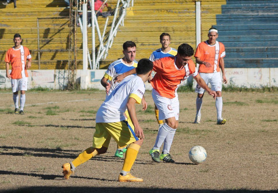 Huracán lo ganaba pero sobre el final Pilares se lo empató