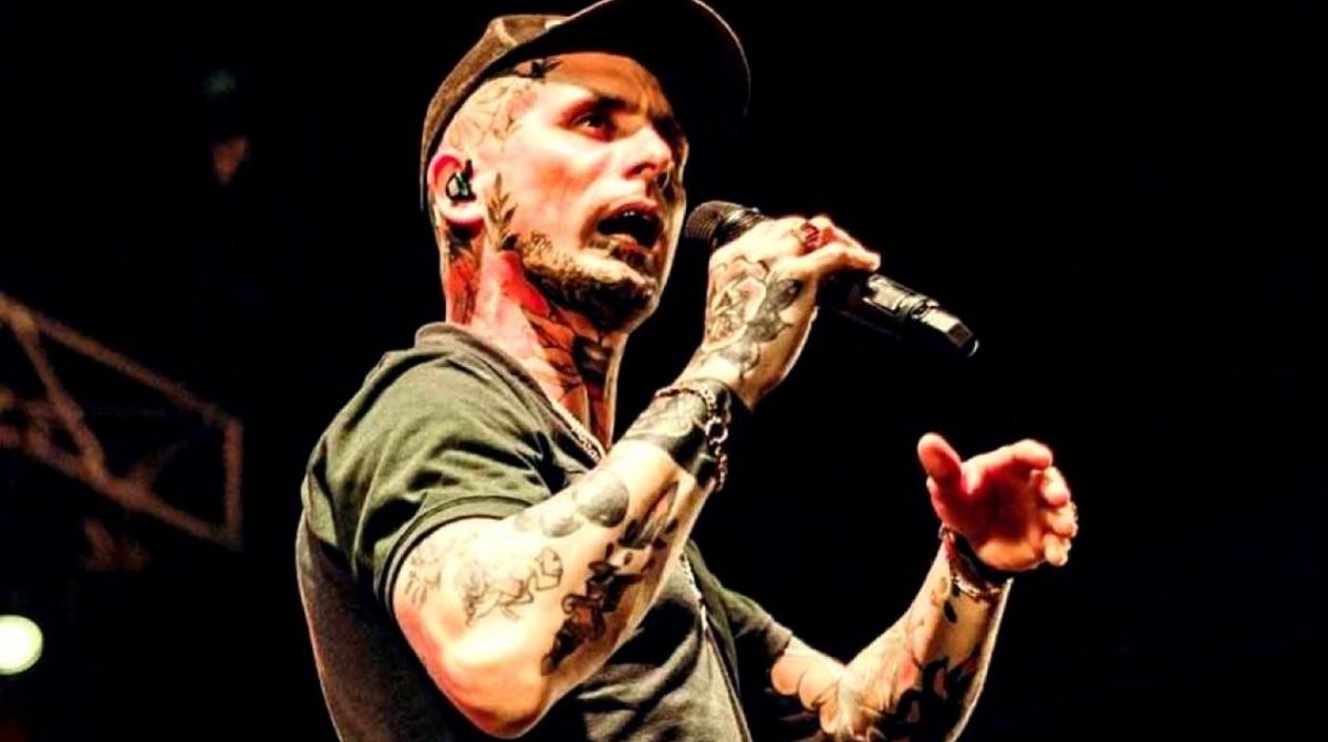 Gran cover. Ke Personajes reversionó un clásico de Queen y se hizo viral. Gran cover. Ke Personajes reversionó un clásico de Queen y se hizo viral.