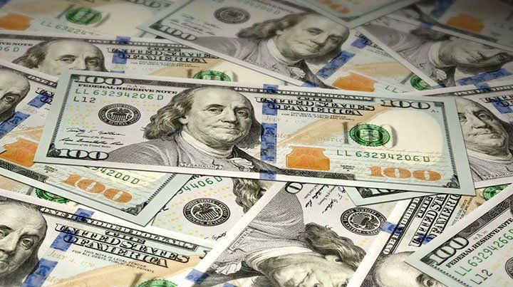 El dólar marcó un nuevo récord y cerró a $40,51 en promedio