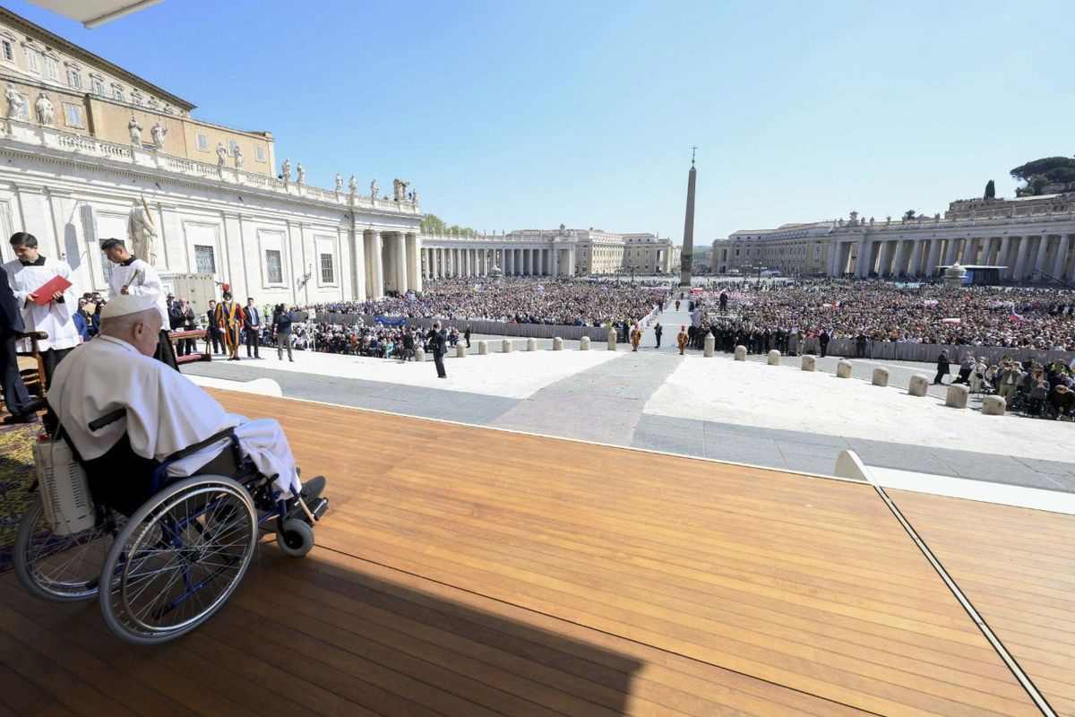 El Papa fue ovacionado. El Papa fue ovacionado.