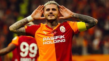 Mauro Icardi festejó de manera especial el campeonato con el Galatasaray apuntando a sus detractores Mauro Icardi festejó de manera especial el campeonato con el Galatasaray apuntando a sus detractores