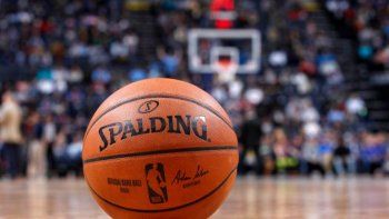Dos jugadores de la NBA revelaron que dieron positivo de coronavirus