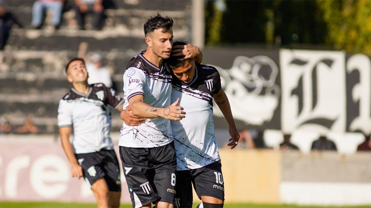 Gimnsaia y Esgrima logró un triunfazo ante San Telmo.