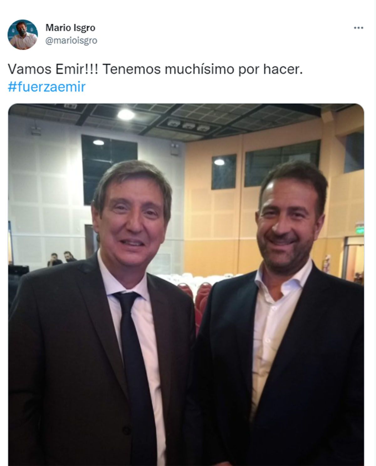 Los mensajes para el intendente Emir Félix se multiplican en las redes sociales.