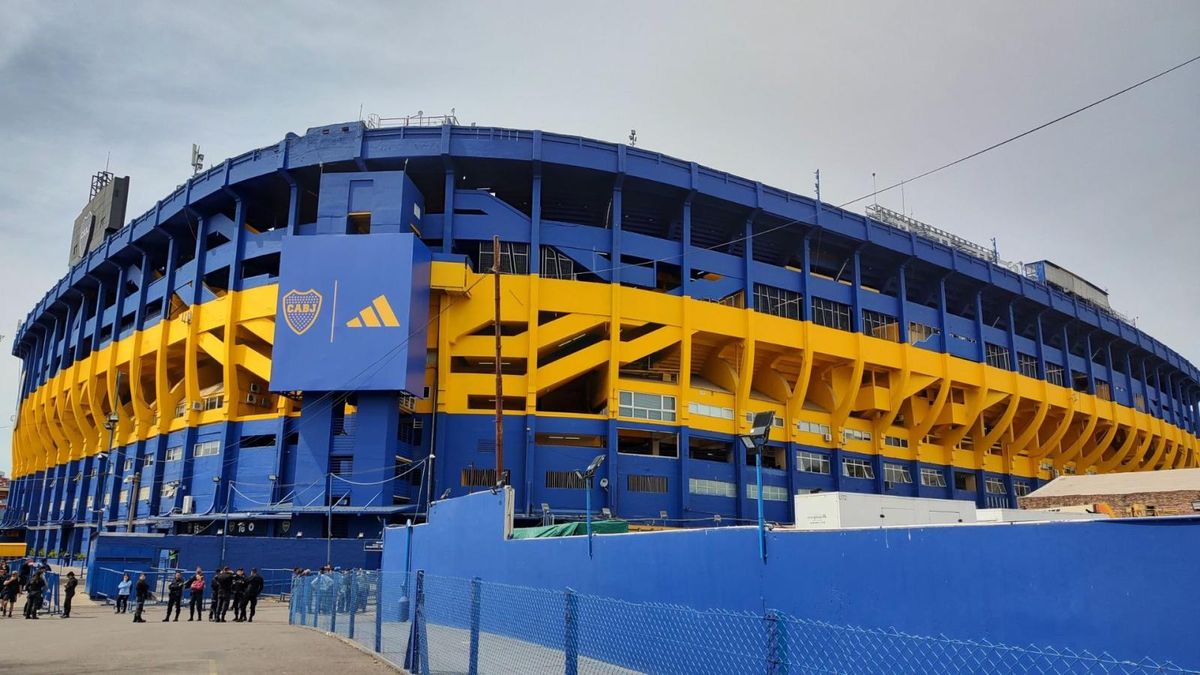La Bombonera espera el debut de Boca.