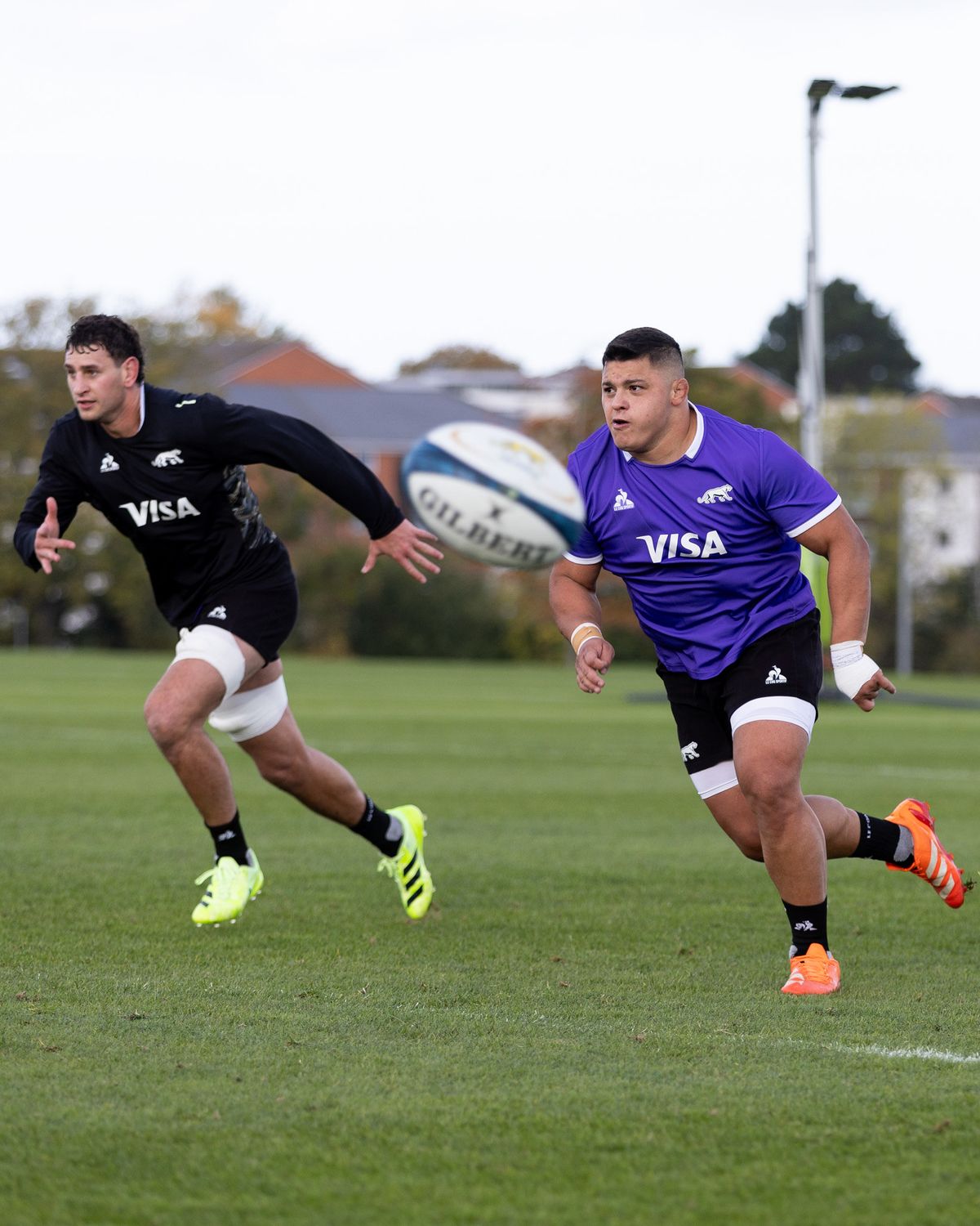 Juan Mart&iacute;n Gonz&aacute;lez y Thomas Gallo, dos de los convocados de Los Pumas.