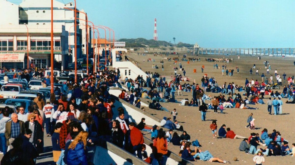 Años 80 en Monte Hermoso y primaveras inolvidables. Años 80 en Monte Hermoso y primaveras inolvidables.
