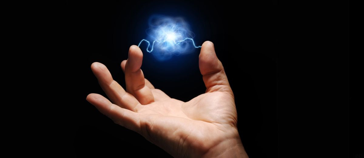 Cómo evitar un extraño fenómeno: el choque de corriente eléctrica entre dos personas Cómo evitar un extraño fenómeno: el choque de corriente eléctrica entre dos personas