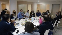 Varios de los referentes del PJ local, han pactado no hacer declaraciones públicas mientras se reconstruyen hacia adentro.&nbsp;