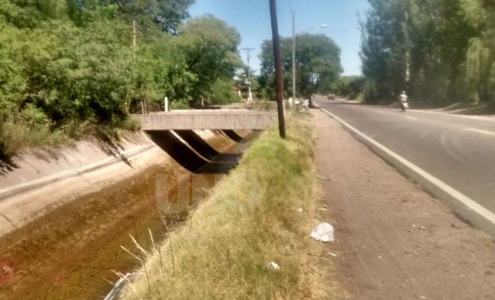 El hombre fue arrastrado por la corriente y murió. Ocurrió en San Rafael.