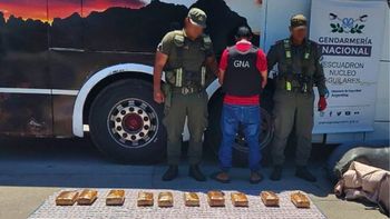 Venía hacia Mendoza con 31 kilos de marihuana envueltos en grasa y fue detenido por Gendarmería Venía hacia Mendoza con 31 kilos de marihuana envueltos en grasa y fue detenido por Gendarmería