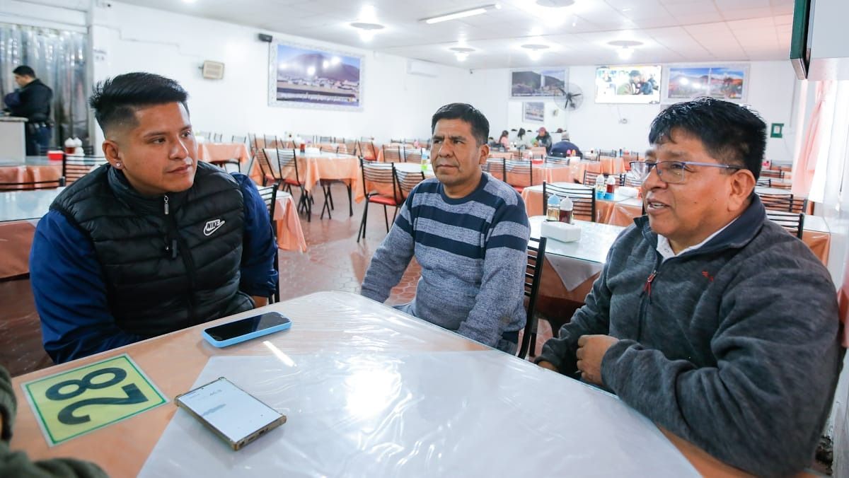 Iván y Hernán Choquetiglla junto a Ismael Mamaní. Iván y Hernán Choquetiglla junto a Ismael Mamaní.