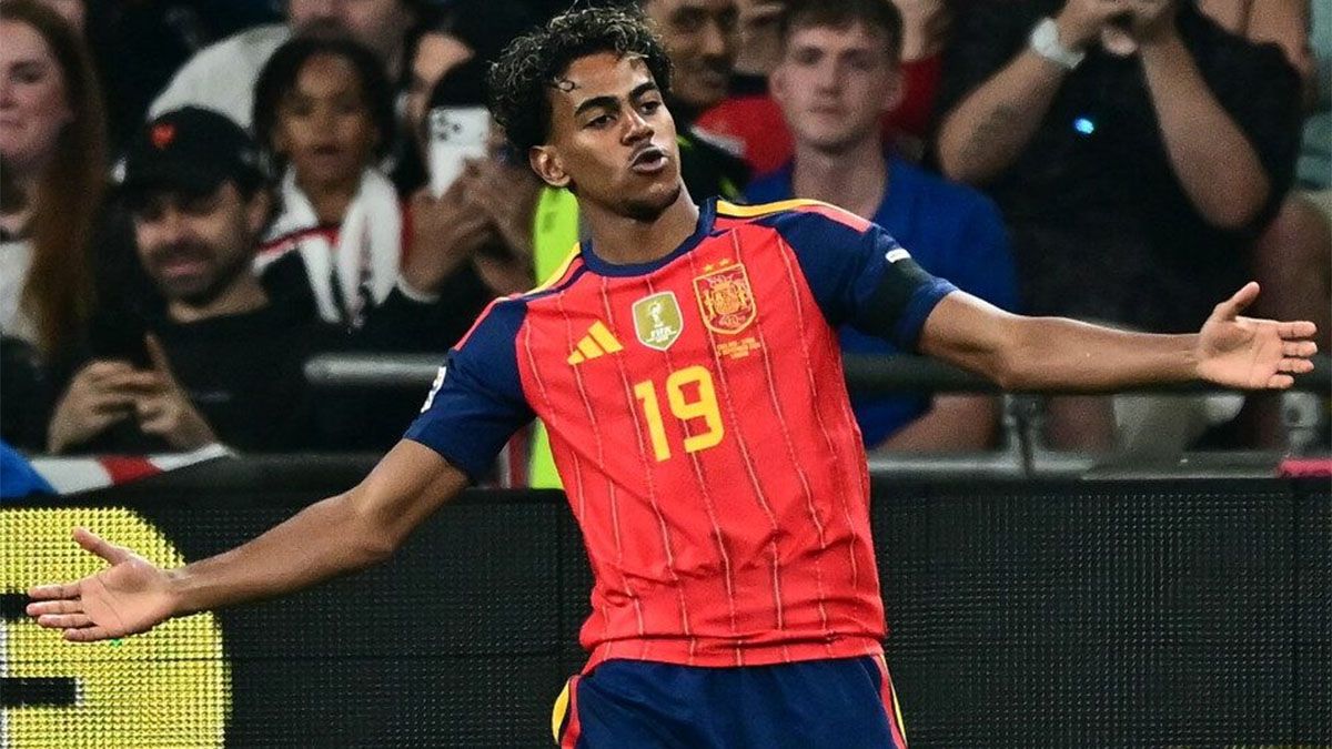 Lamine Yamal marcó uno de los goles del triunfo de España sobre Inglaterra.