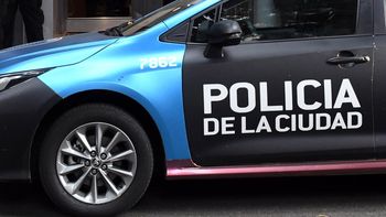 Intento de femicidio: discutió con su novia, la bajó del vehículo, la arrastró varios metros y fue detenido