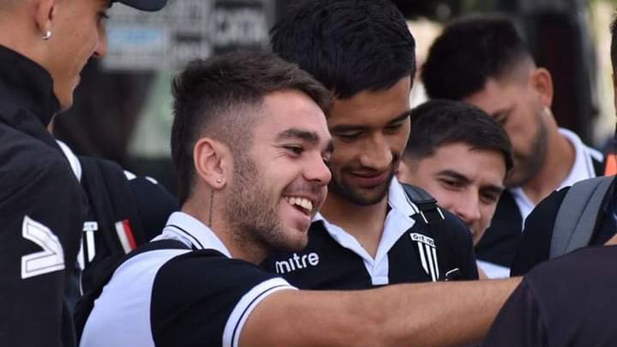 Nicolá Romano superó varia adversidades en su carrera como jugador. Nicolá Romano superó varia adversidades en su carrera como jugador.