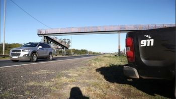 Tiraba piedras a vehículos para robarles y un conductor lo mató de un disparo