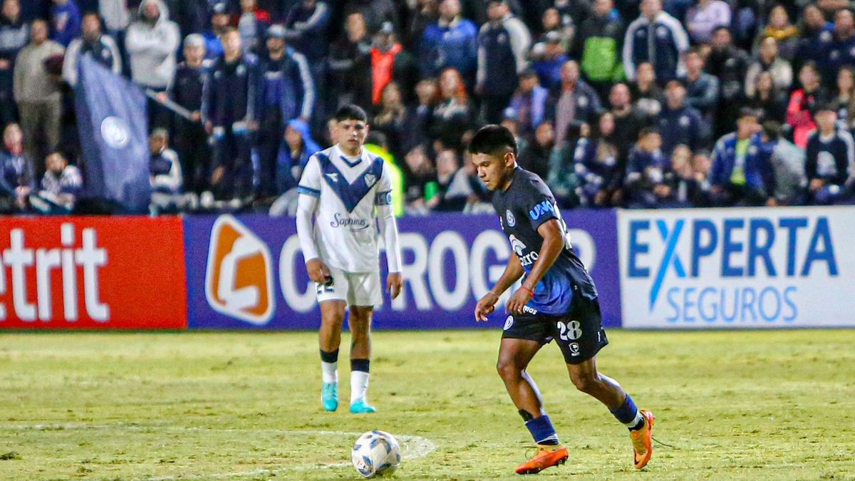 Francisco Maidana en el último partido que jugó ante Vélez. Francisco Maidana en el último partido que jugó ante Vélez.