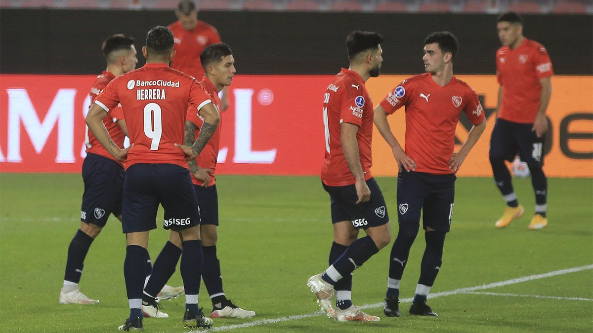 Independiente sólo empató con Santos y dijo adiós