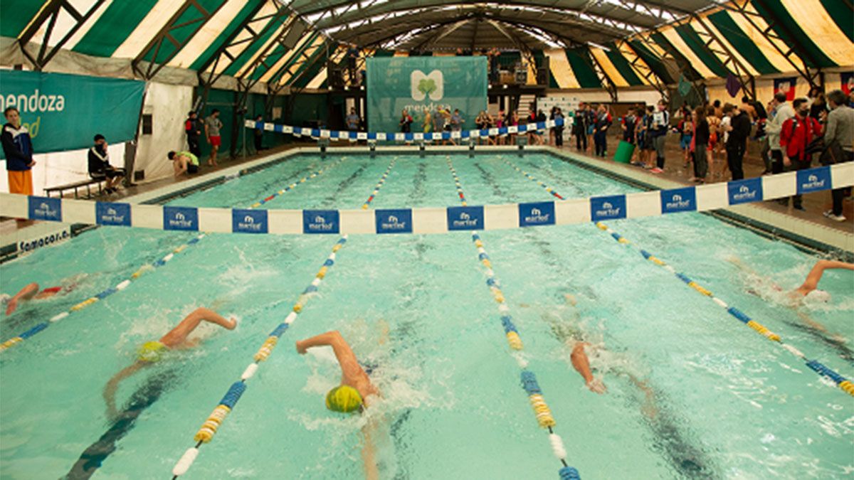 Regatas se quedó con el recuperado Provincial de Natación