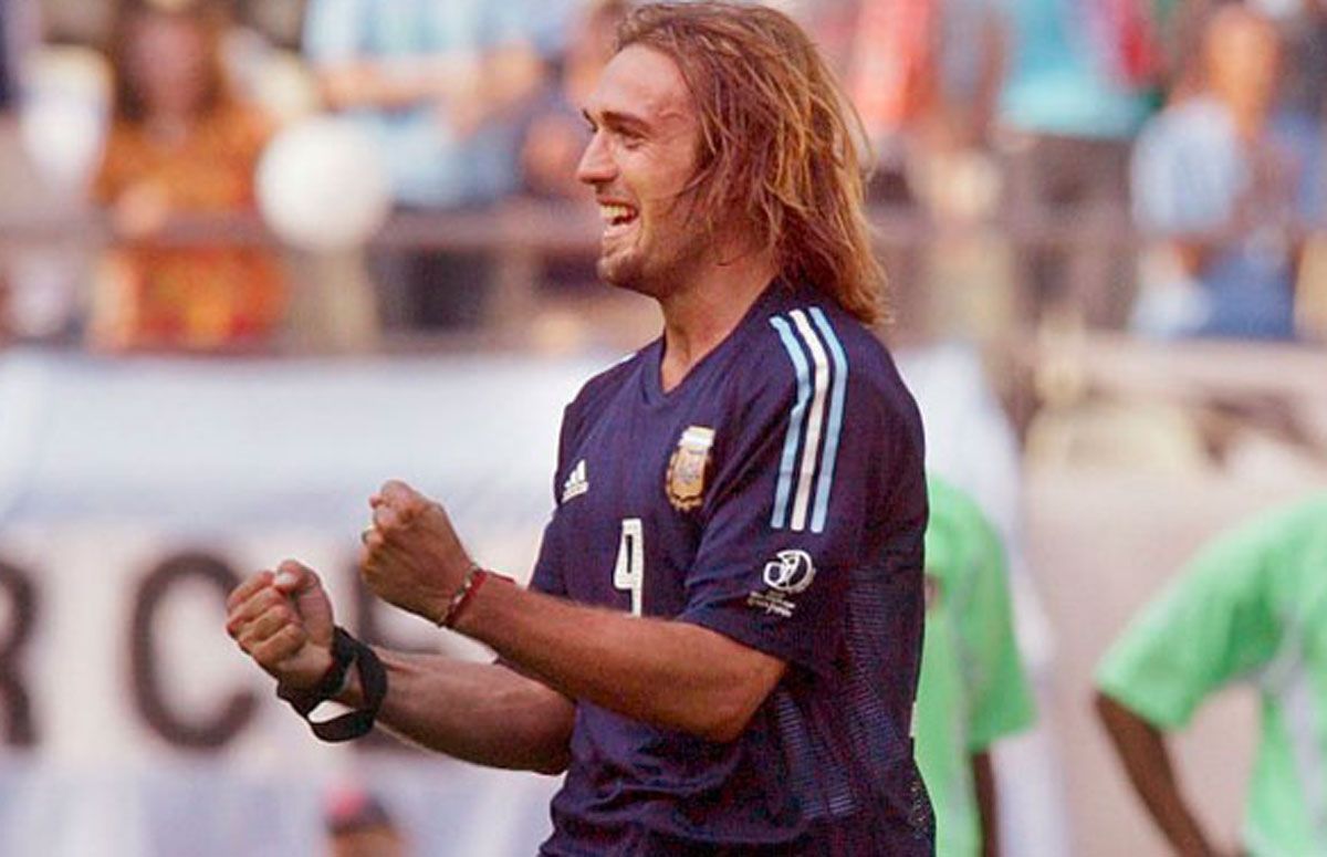 La azul del 2002 se usó ante Nigeria y el día de la eliminación contra Suecia