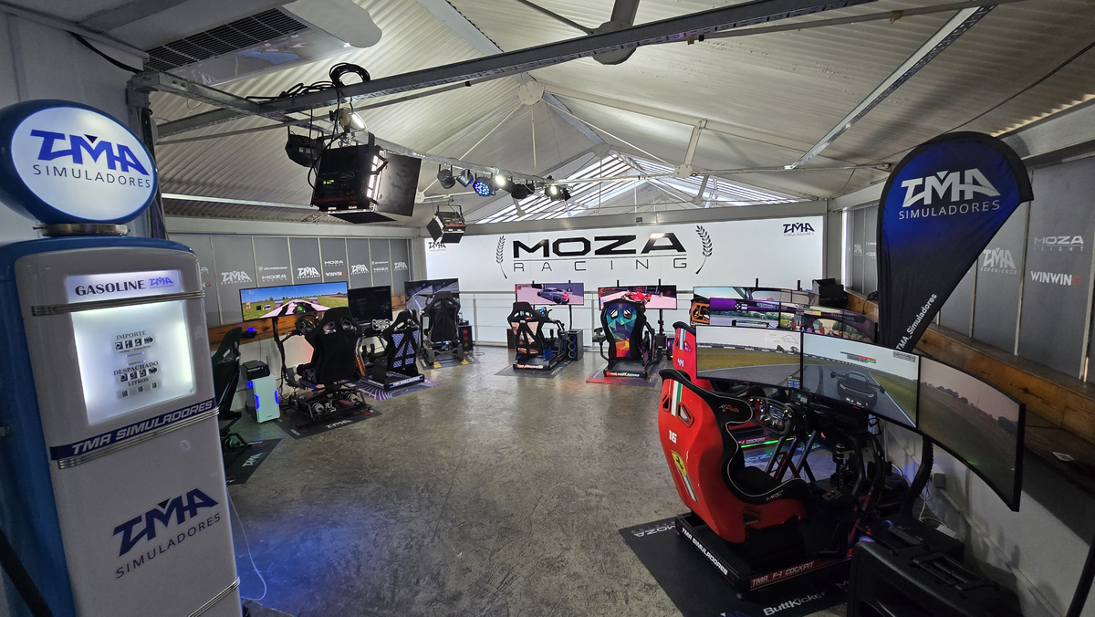 Los módulos de entrenamiento de la división Racing, para pilotos de automovilismo Los módulos de entrenamiento de la división Racing, para pilotos de automovilismo