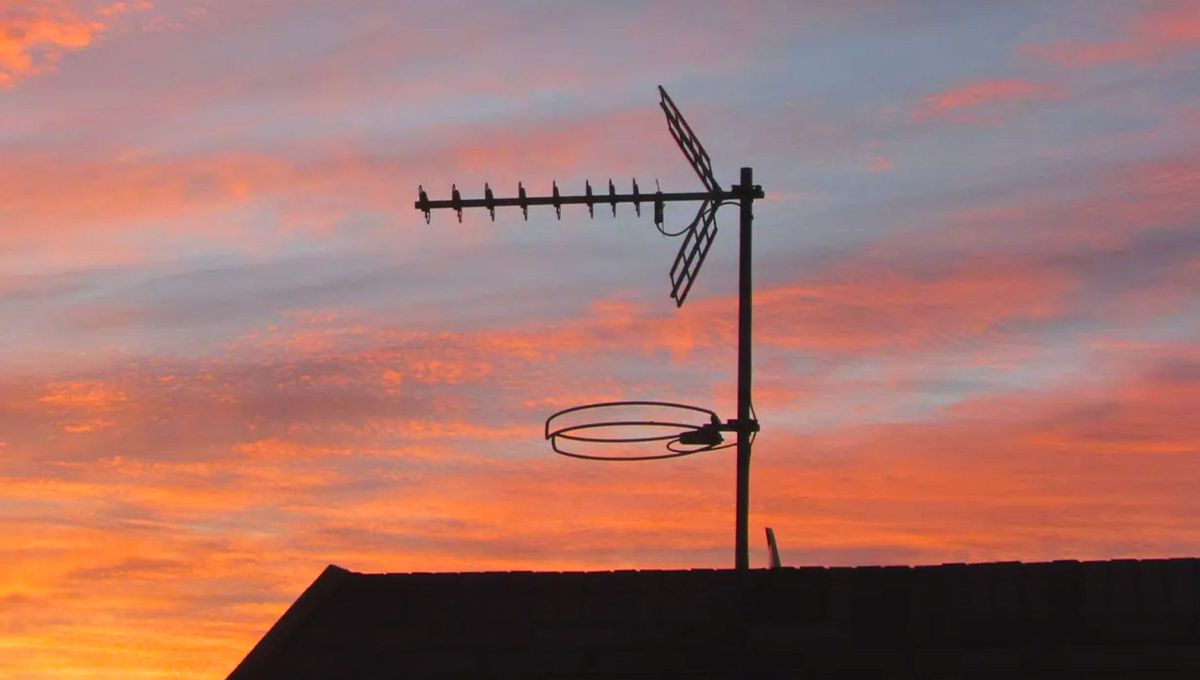 Hay muchas formas de reciclar una antena, en esta nota te contamos algunas de ellas. Hay muchas formas de reciclar una antena, en esta nota te contamos algunas de ellas.