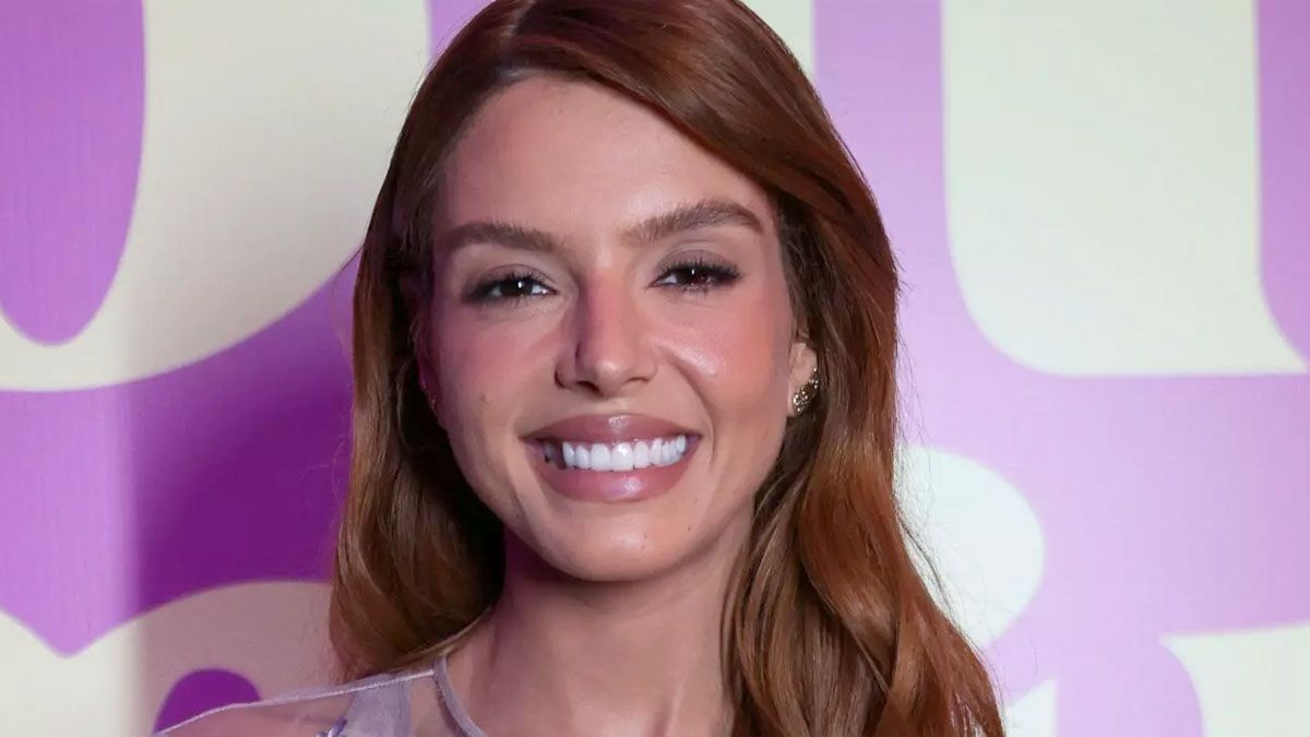 La actriz Giovanna Lancellotti interpreta a Babi en la película subida de tono de Netflix.