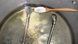 Si el mate te da acidez, tenés que hervir las bombillas en agua con bicarbonato: por qué