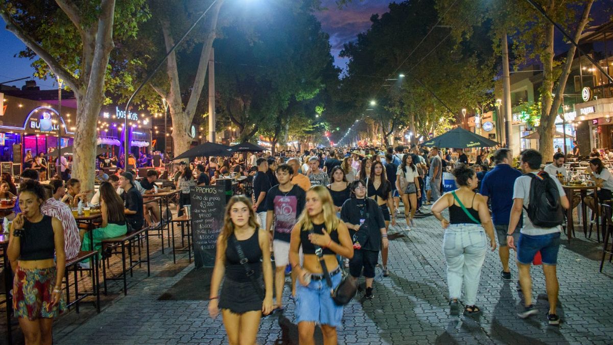 Nuevamente se espera una multitud para este jueves en la Arístides. Nuevamente se espera una multitud para este jueves en la Arístides. 