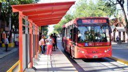 Este lunes debuta el carril exclusivo de ómnibus en Godoy Cruz