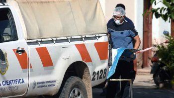 Dos turistas fueron encontrados muertos en la habitación de un hotel céntrico de Mendoza