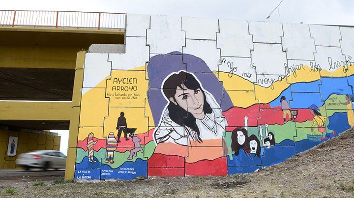 En Ugarteche pintaron un mural en homenaje a Ayelén Arroyo