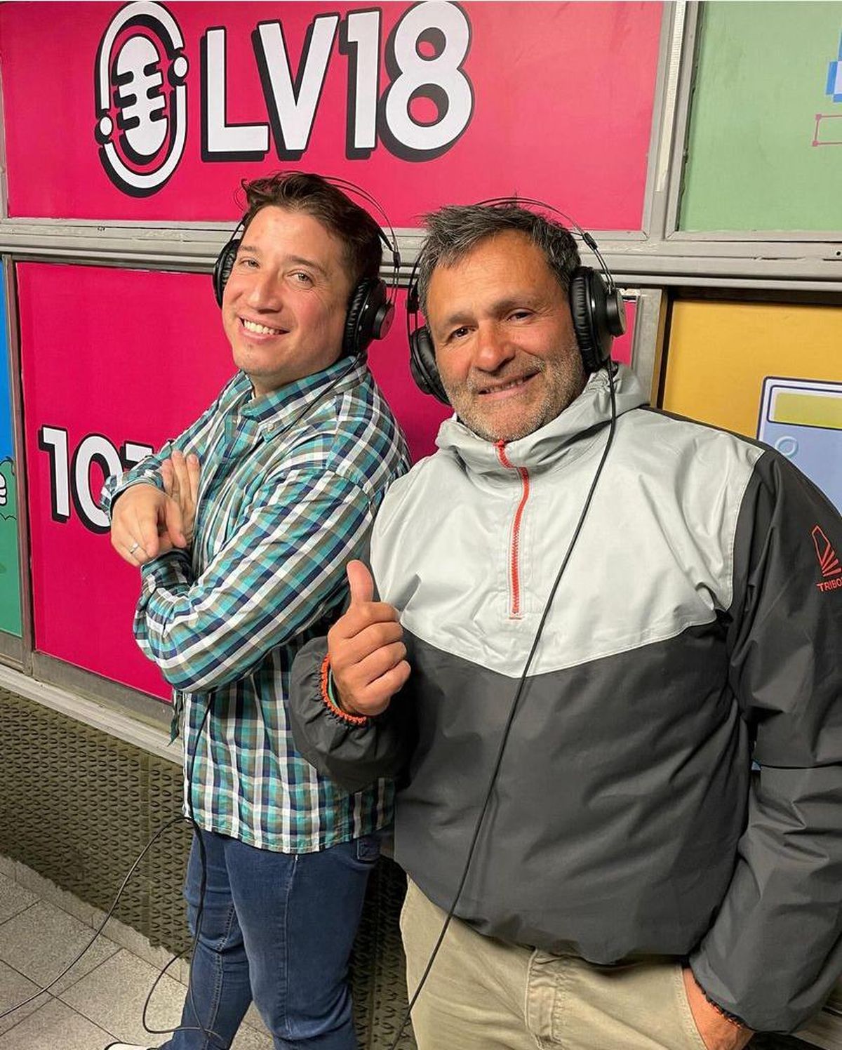 Desde los estudios de LV18 San Rafael, Diego Peña y Nacho Rodríguez harán "Noches Nihuil", de lunes a viernes, de 22 a 0. Desde los estudios de LV18 San Rafael, Diego Peña y Nacho Rodríguez harán "Noches Nihuil", de lunes a viernes, de 22 a 0.