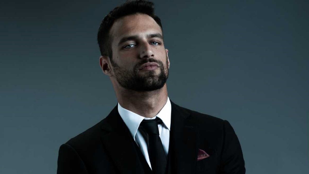 Jesús Castro interpreta a Emanuel en la serie mexicana de Netflix.